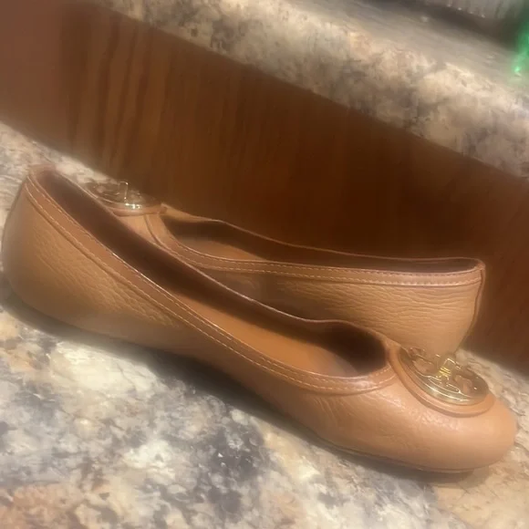 Tory Burch Leather Flats!!! - Picture 14 of 16